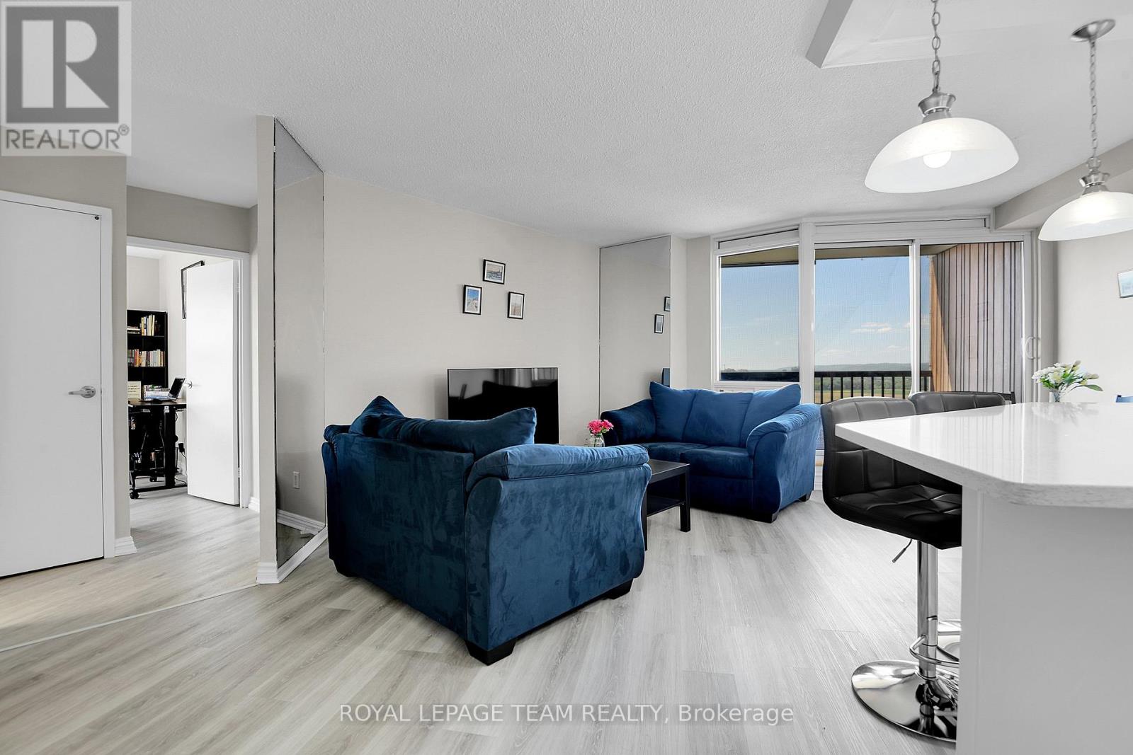 Photo 7 of 2409 900 Dynes Road, Ottawa ON