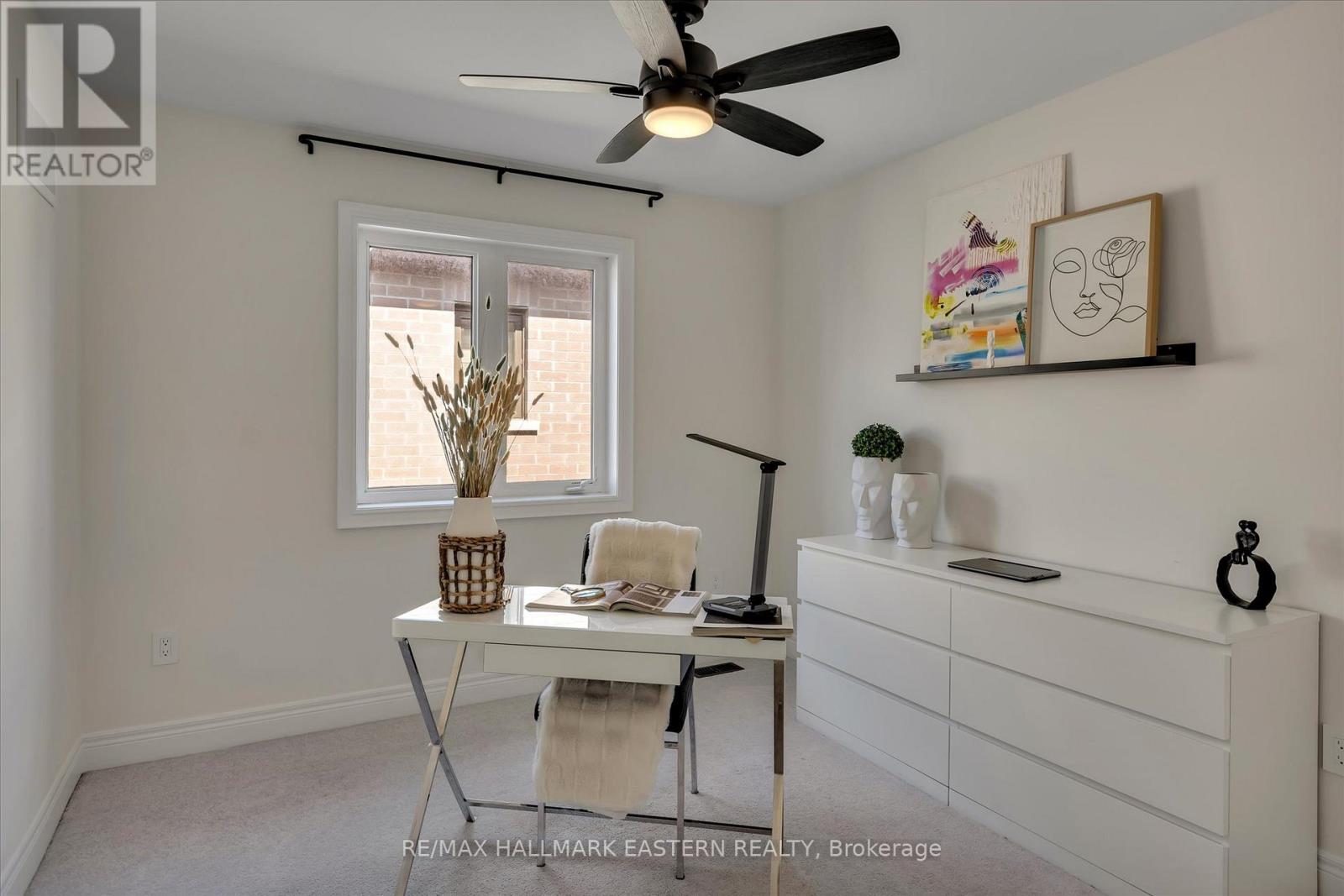 Photo 19 of 118 Whitehand Drive, Clarington ON