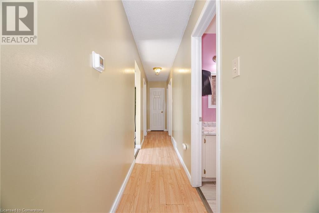 Photo 22 of 178 Athenia Drive, Hamilton ON