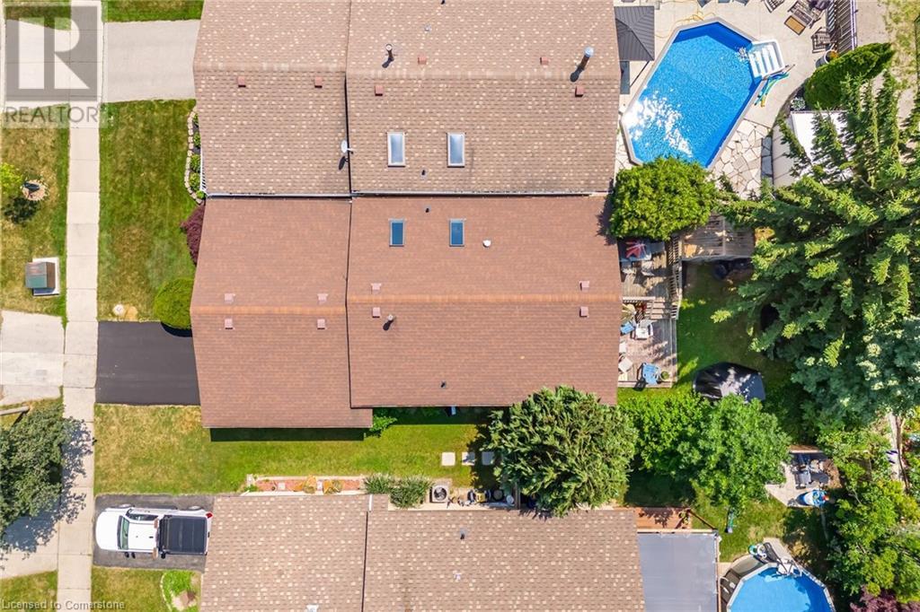 Photo 3 of 178 Athenia Drive, Hamilton ON
