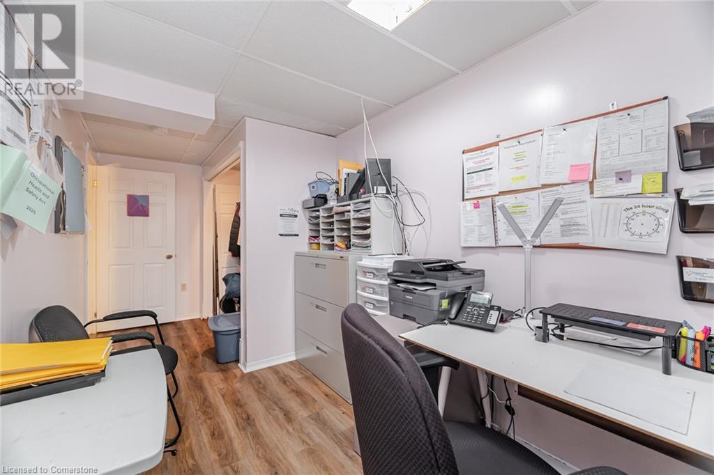 Photo 41 of 178 Athenia Drive, Hamilton ON