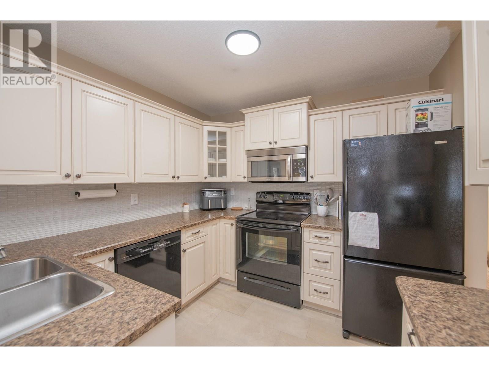 Photo 35 of 3910 32 Avenue Unit 2, Vernon BC