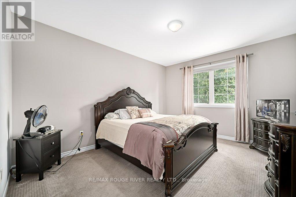 Photo 27 of 51 Elmer Adams Drive, Clarington ON