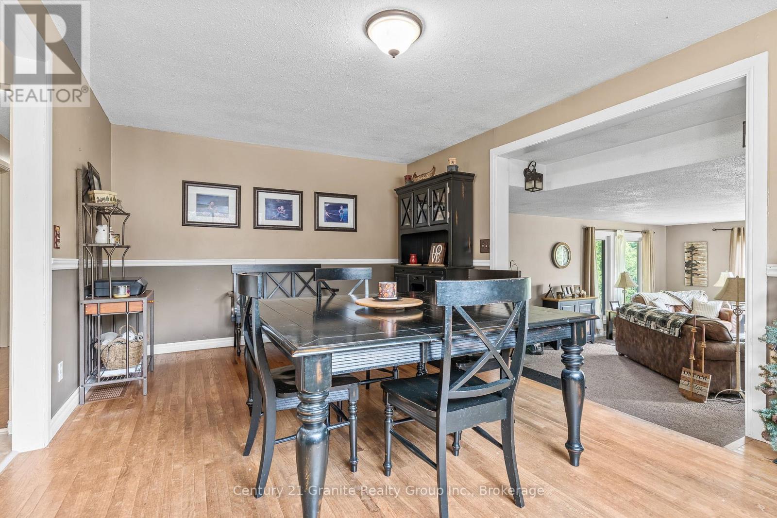 Photo 11 of 1037 Kernohan Farm Trail, Minden Hills ON
