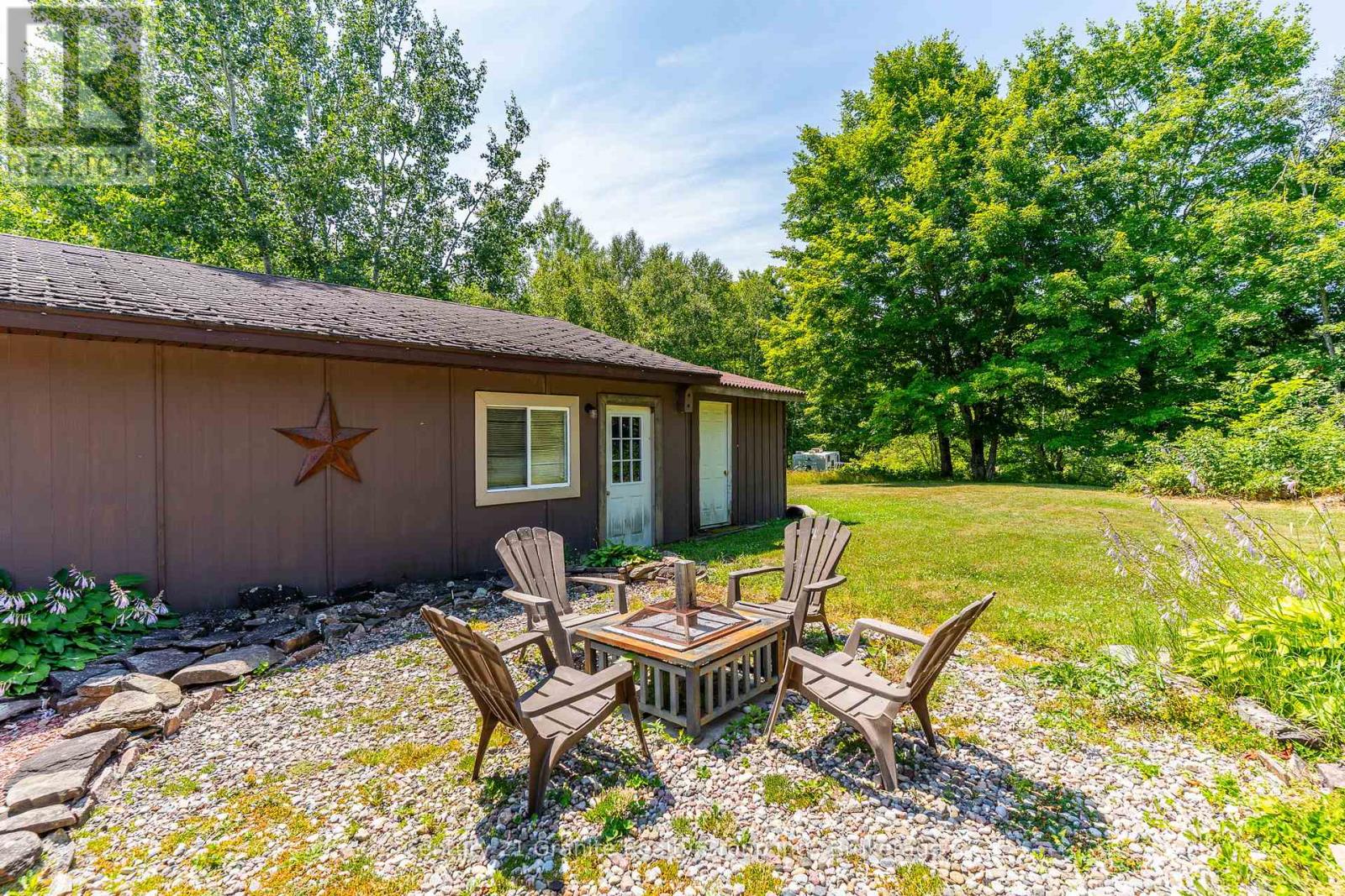 Photo 34 of 1037 Kernohan Farm Trail, Minden Hills ON