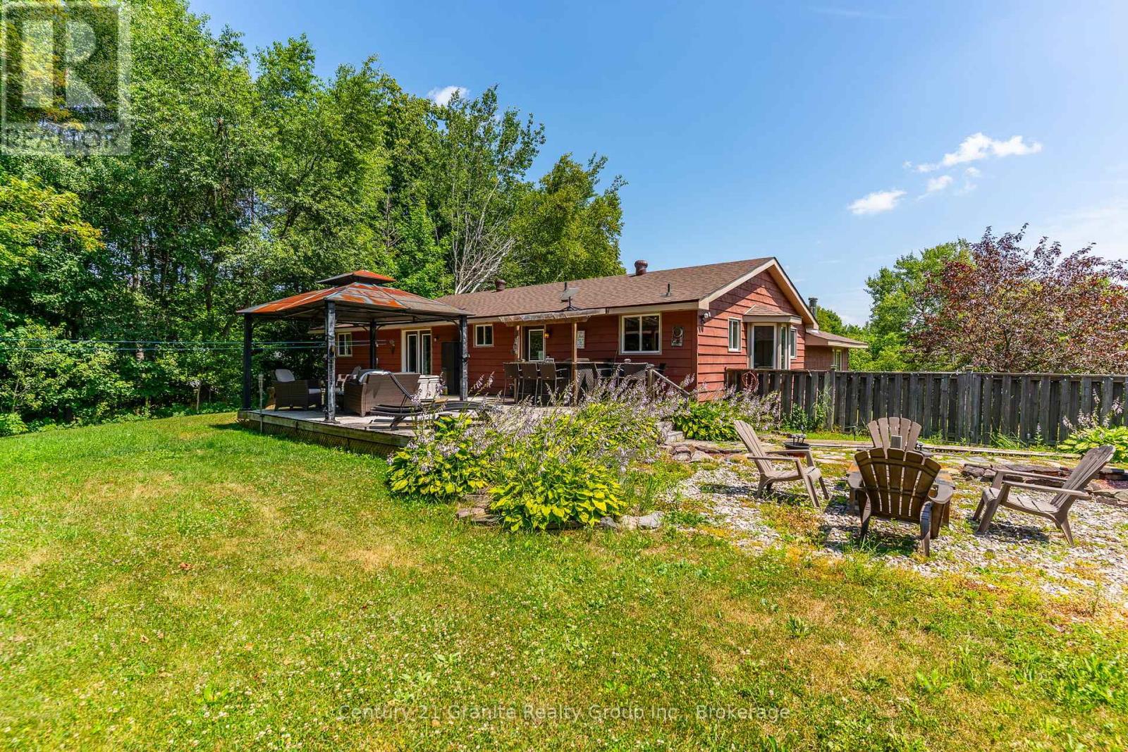 Photo 36 of 1037 Kernohan Farm Trail, Minden Hills ON