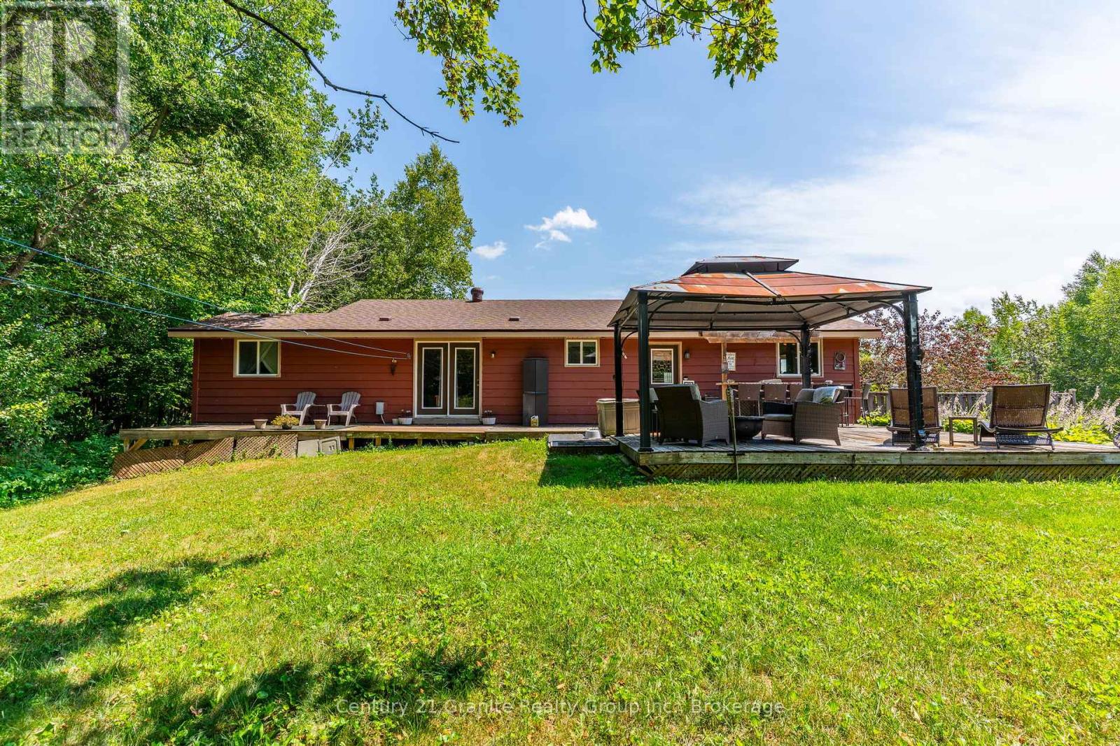 Photo 37 of 1037 Kernohan Farm Trail, Minden Hills ON