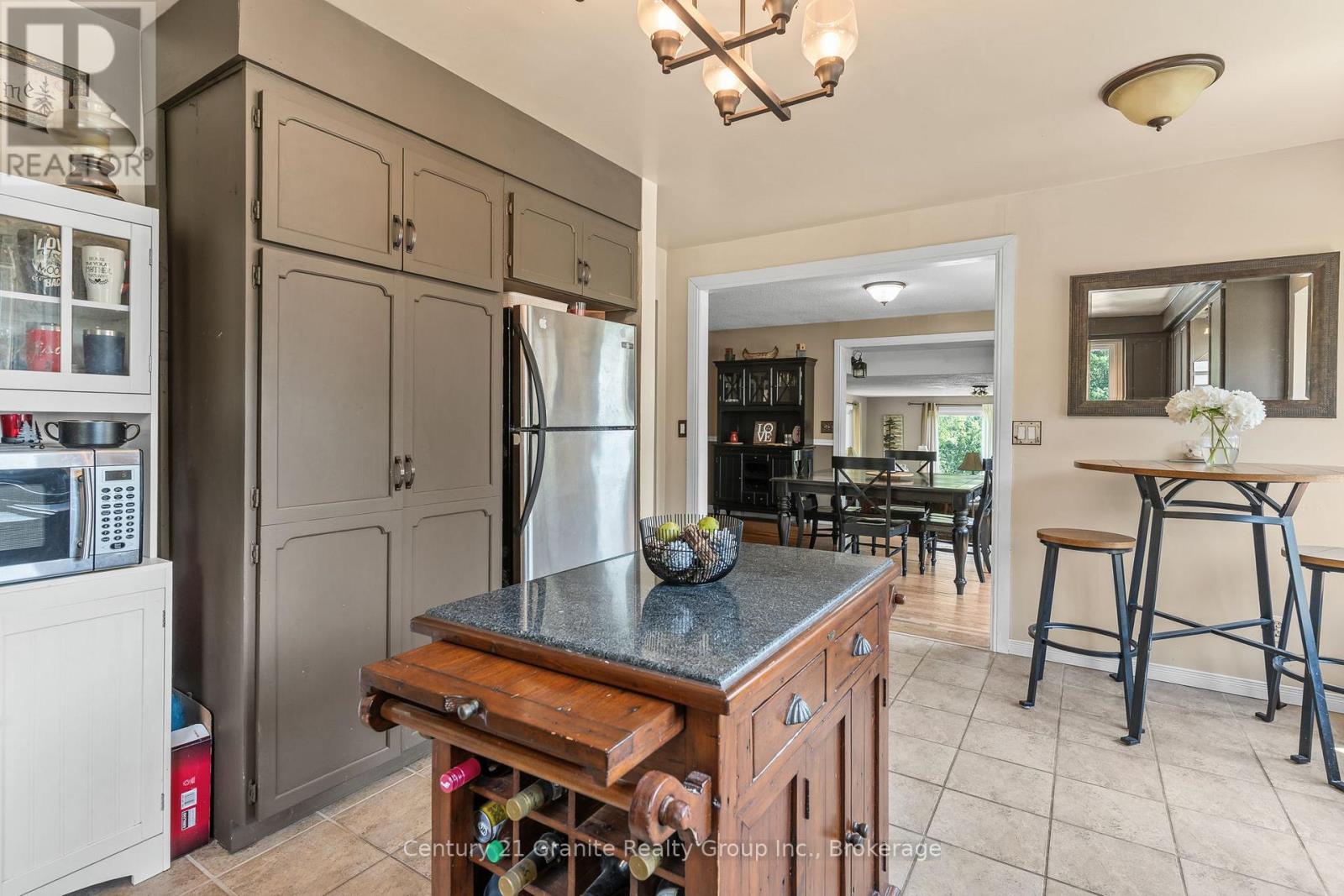 Photo 9 of 1037 Kernohan Farm Trail, Minden Hills ON