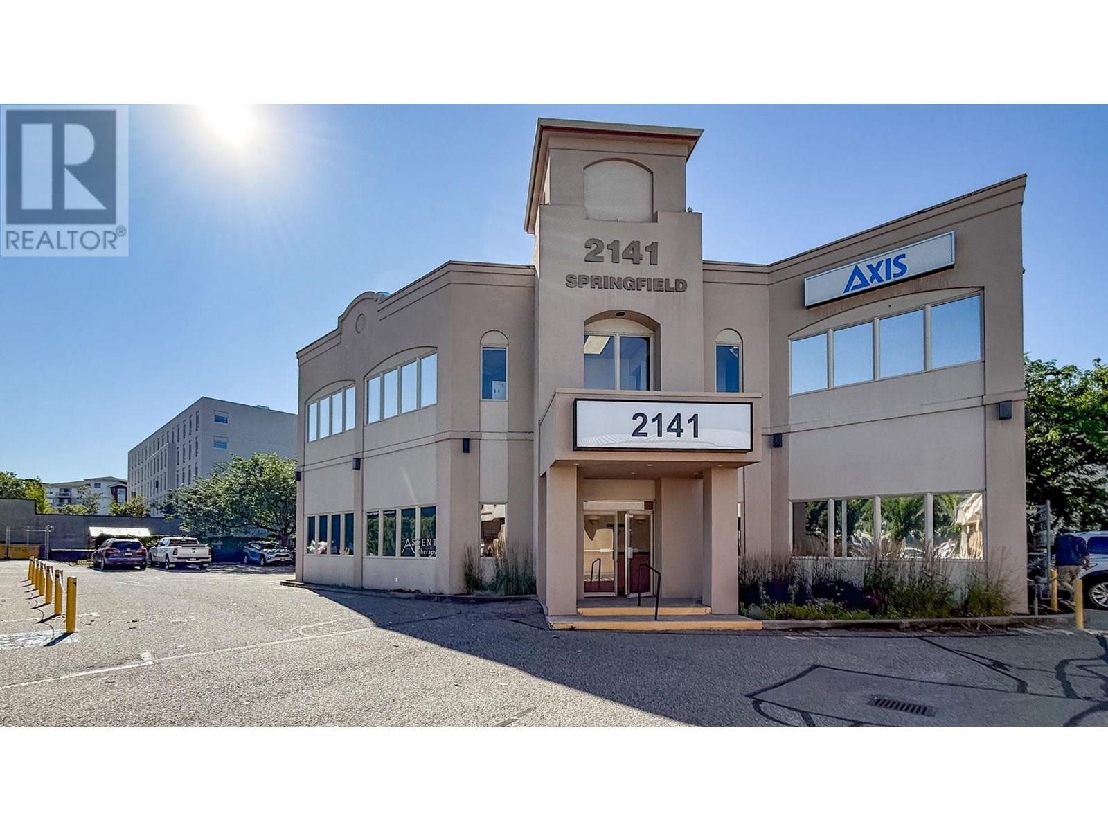 100 2141 Springfield Road, Kelowna