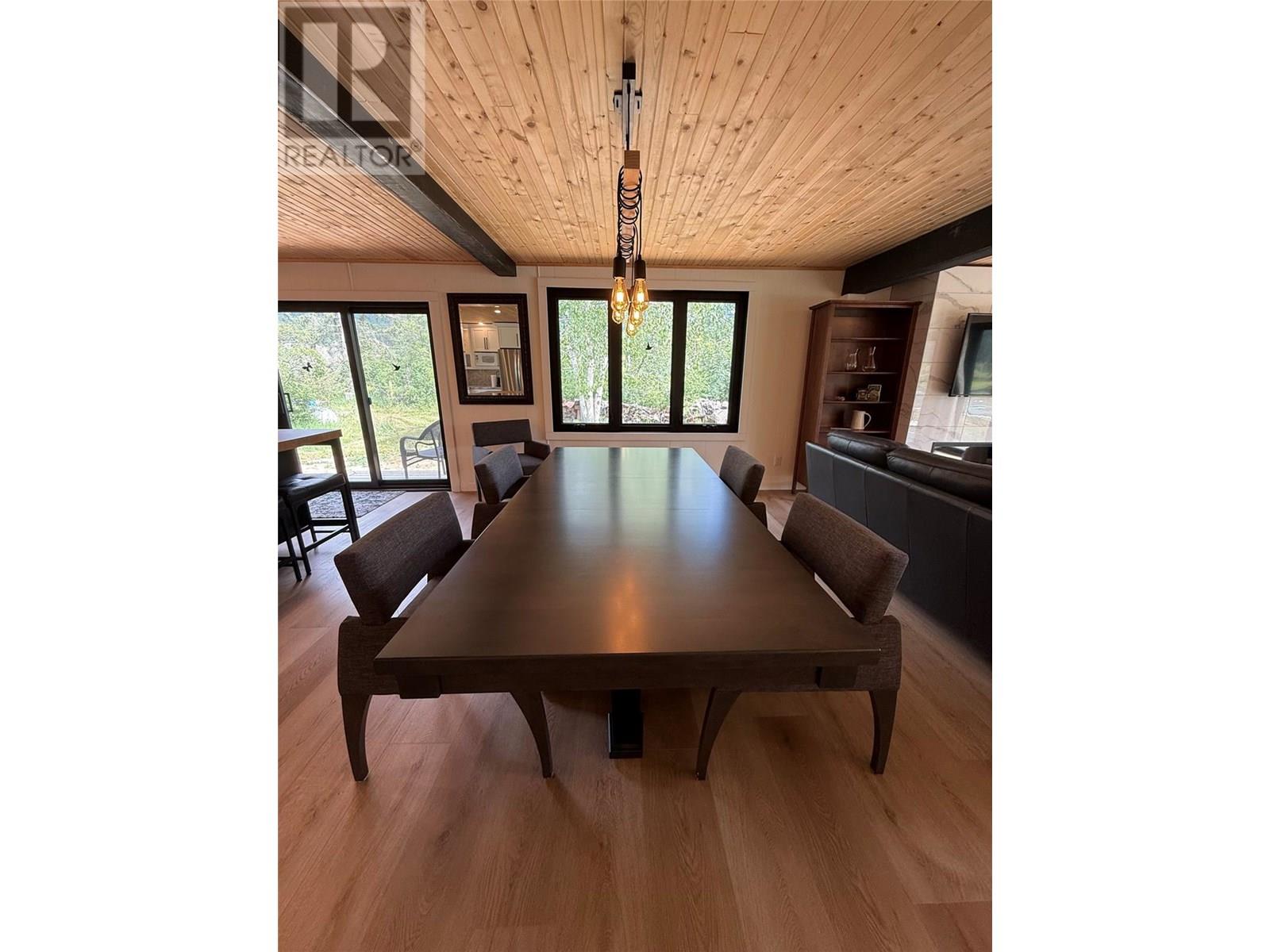 Photo 2 of 4851 Willow Place, Fairmont Hot Springs BC