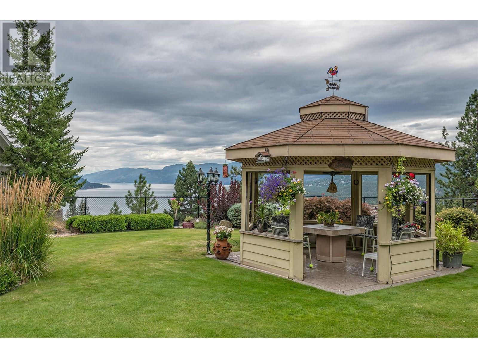 Photo 33 of 6 9196 Tronson Road, Vernon BC