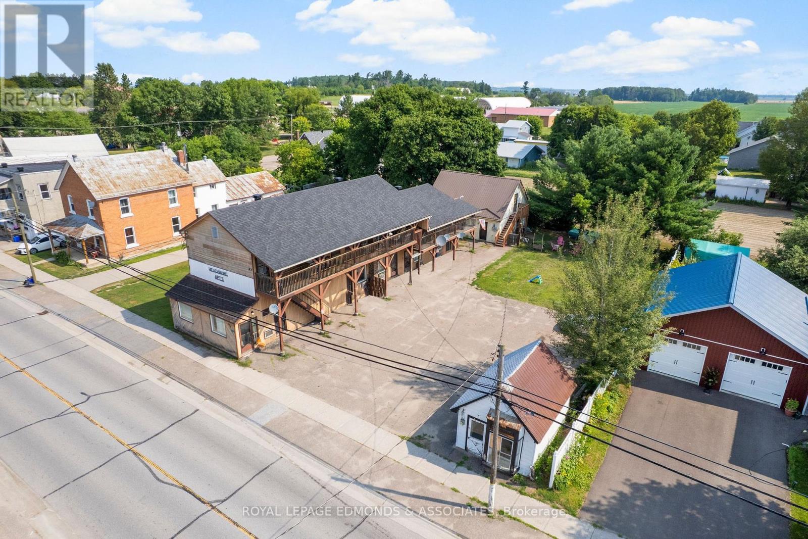 Photo 7 of 1806 Beachburg Road, Whitewater Region ON