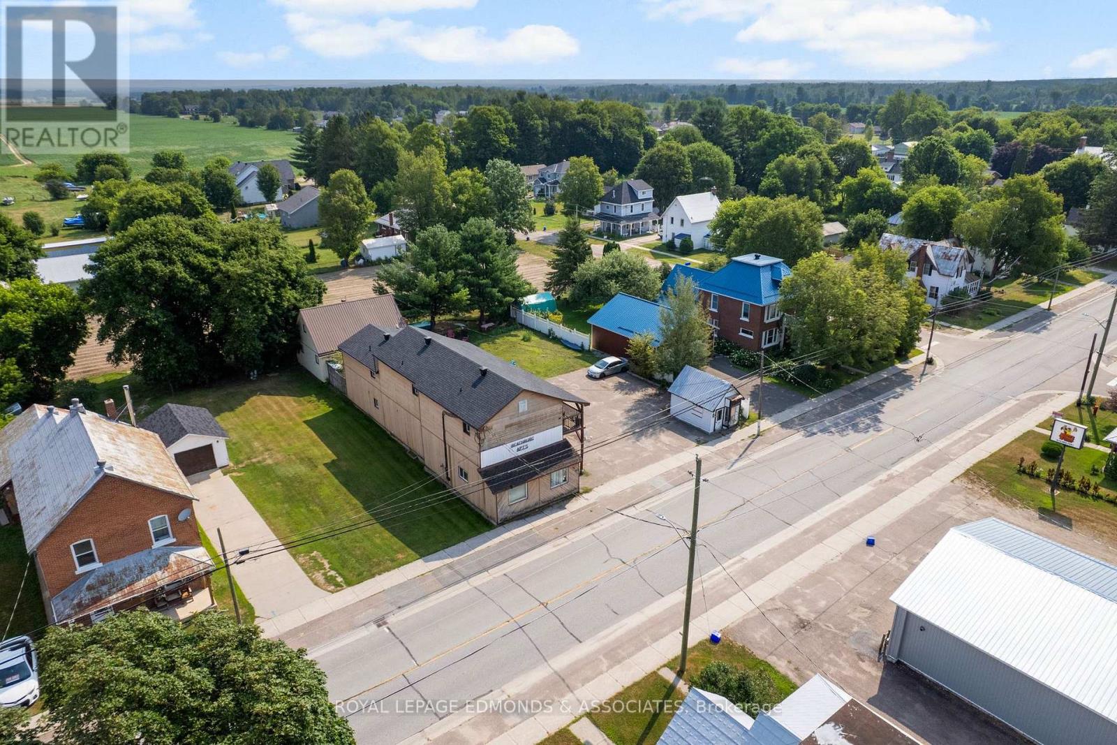 Photo 10 of 1806 Beachburg Road, Whitewater Region ON