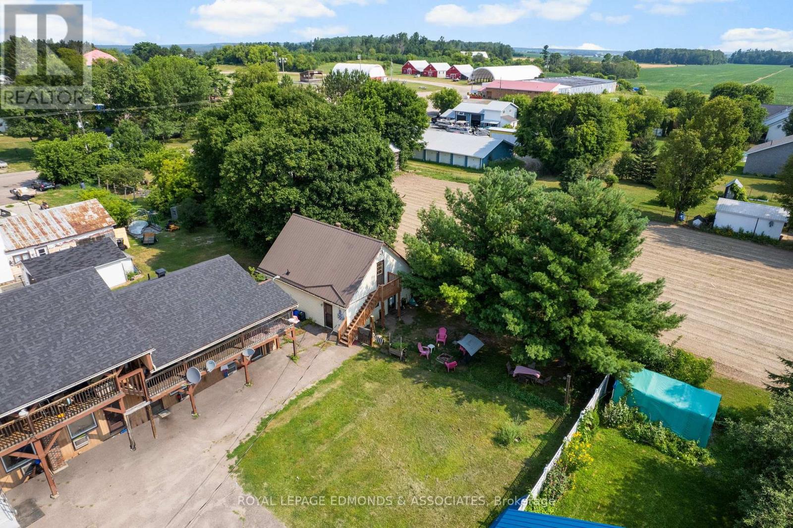 Photo 11 of 1806 Beachburg Road, Whitewater Region ON