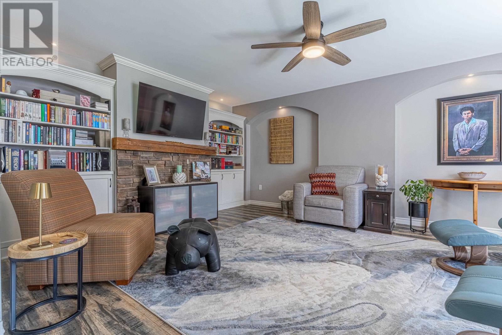 Single Family House for Sale in  BUCHANAN Road Mount Royal 