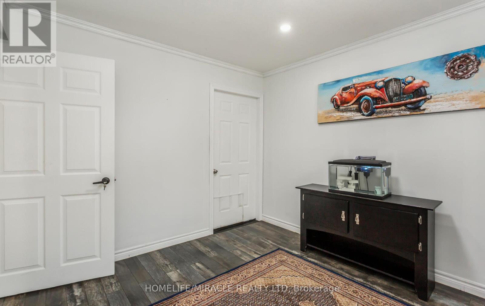 Photo 13 of 1756 Briarwood Drive, Cambridge ON