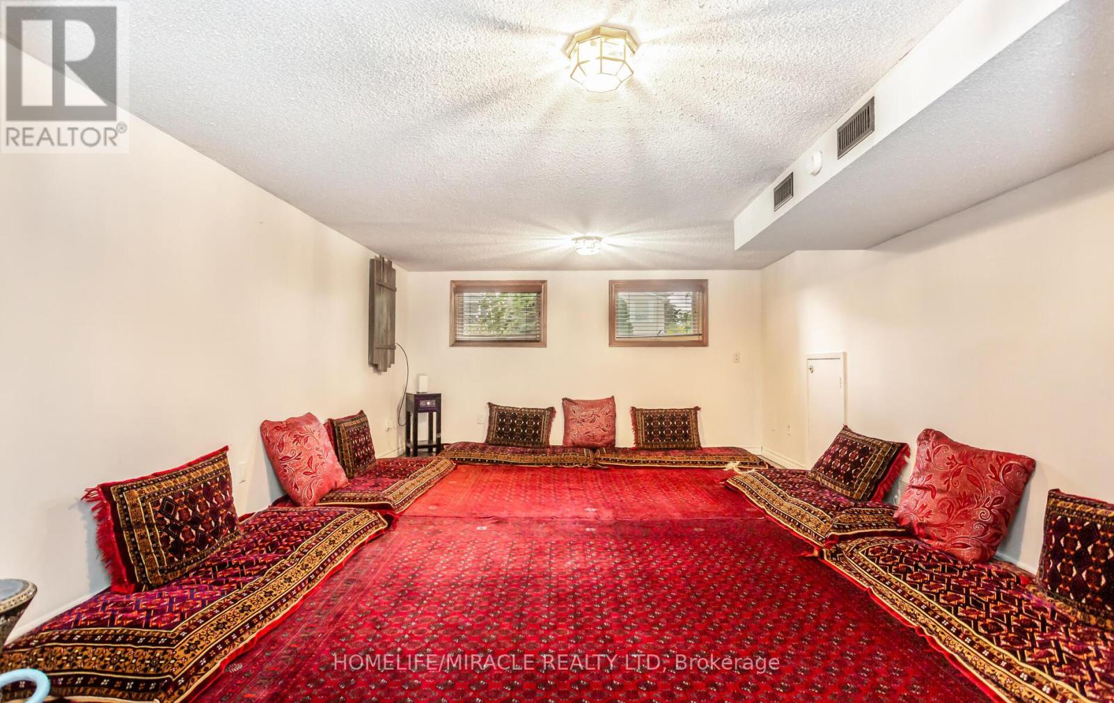 Photo 40 of 1756 Briarwood Drive, Cambridge ON