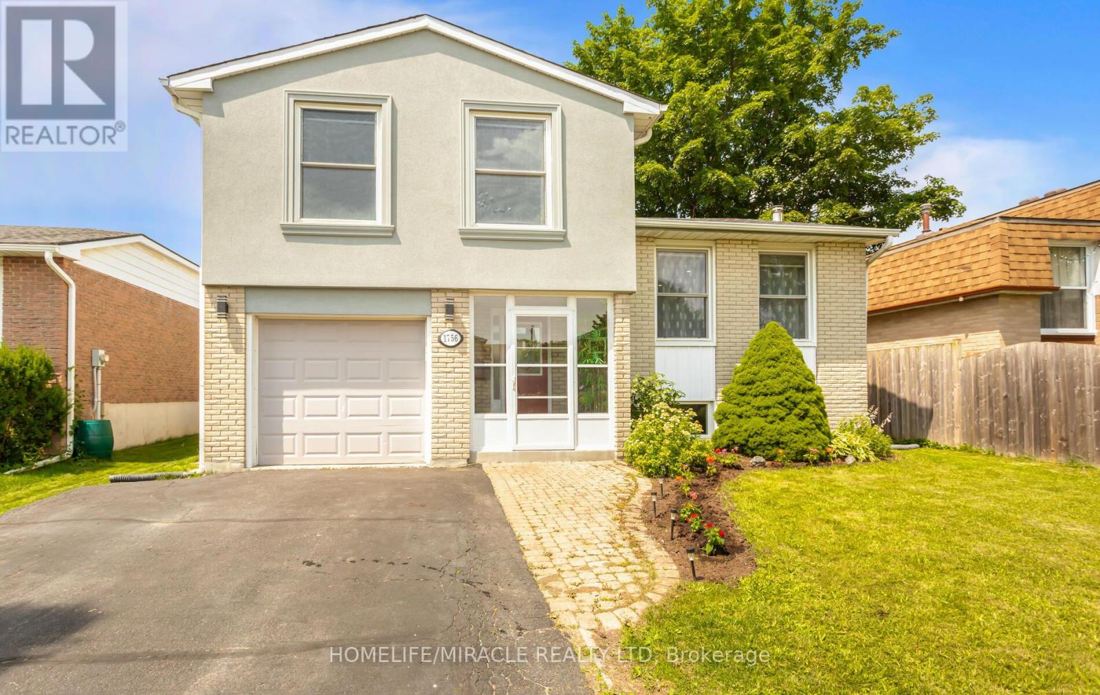 Photo 5 of 1756 Briarwood Drive, Cambridge ON