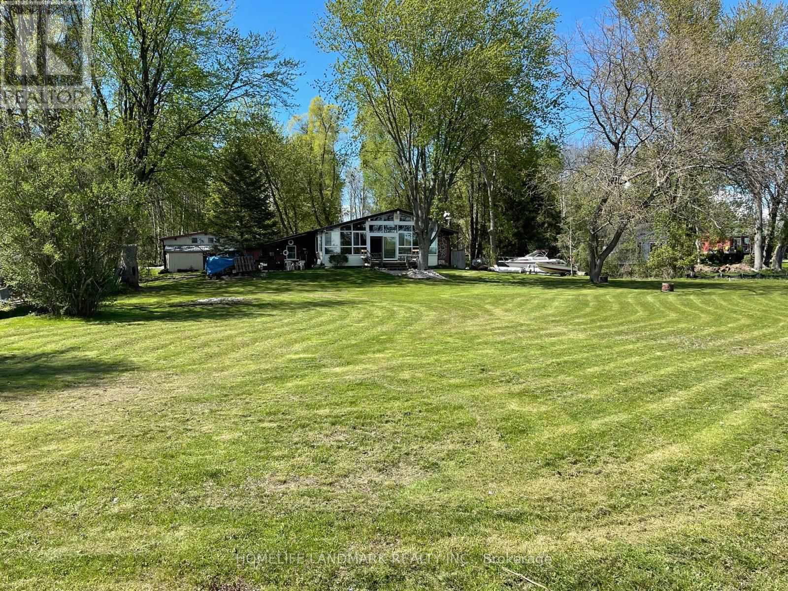 Photo 5 of 1115 Island View Drive, Otonabeesouth Monaghan ON