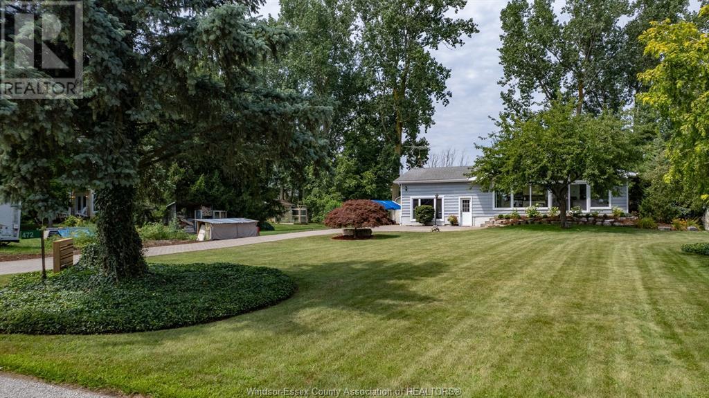 Photo 17 of 472 Lakewood Drive, Amherstburg ON