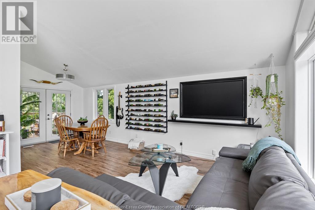 Photo 28 of 472 Lakewood Drive, Amherstburg ON