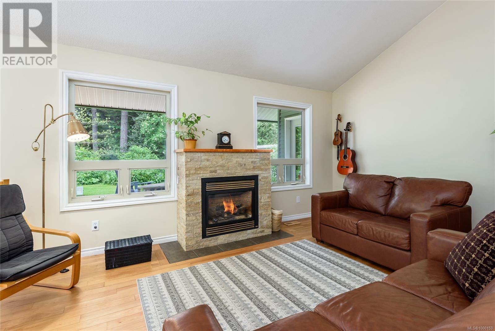 Photo 6 of 7478 Yake Rd, Fanny Bay BC