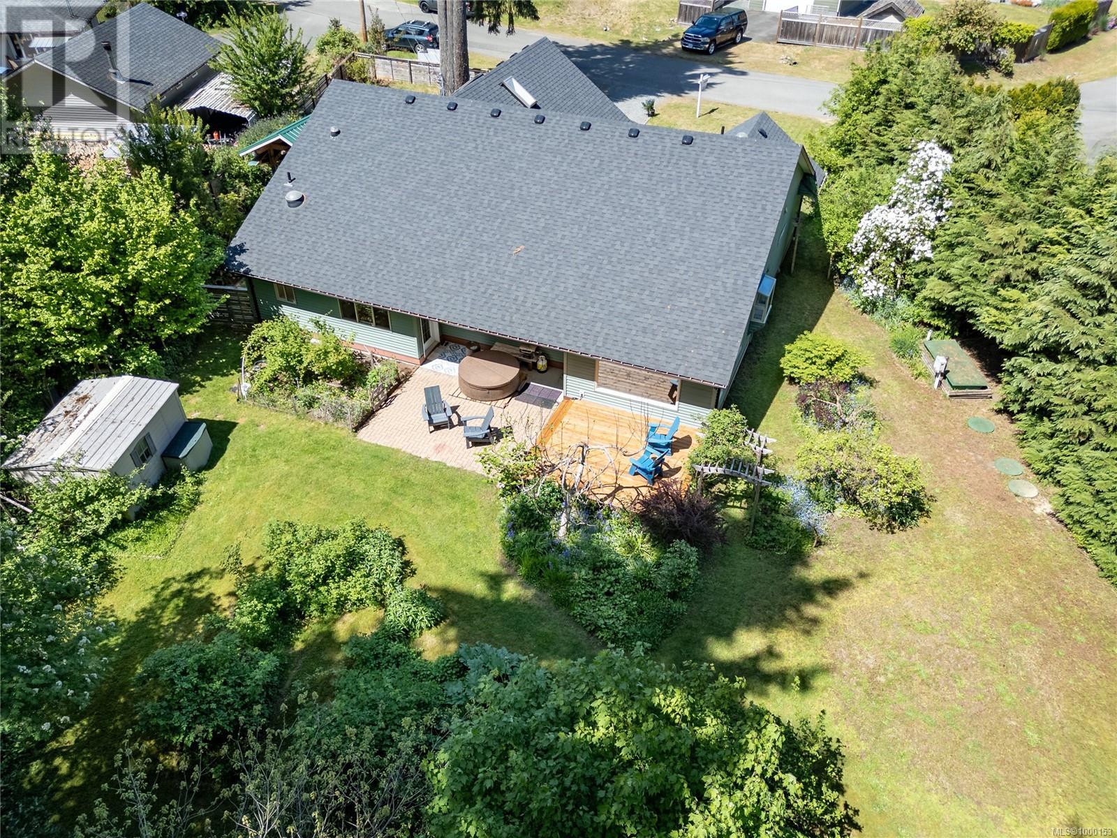 Photo 34 of 7478 Yake Rd, Fanny Bay BC