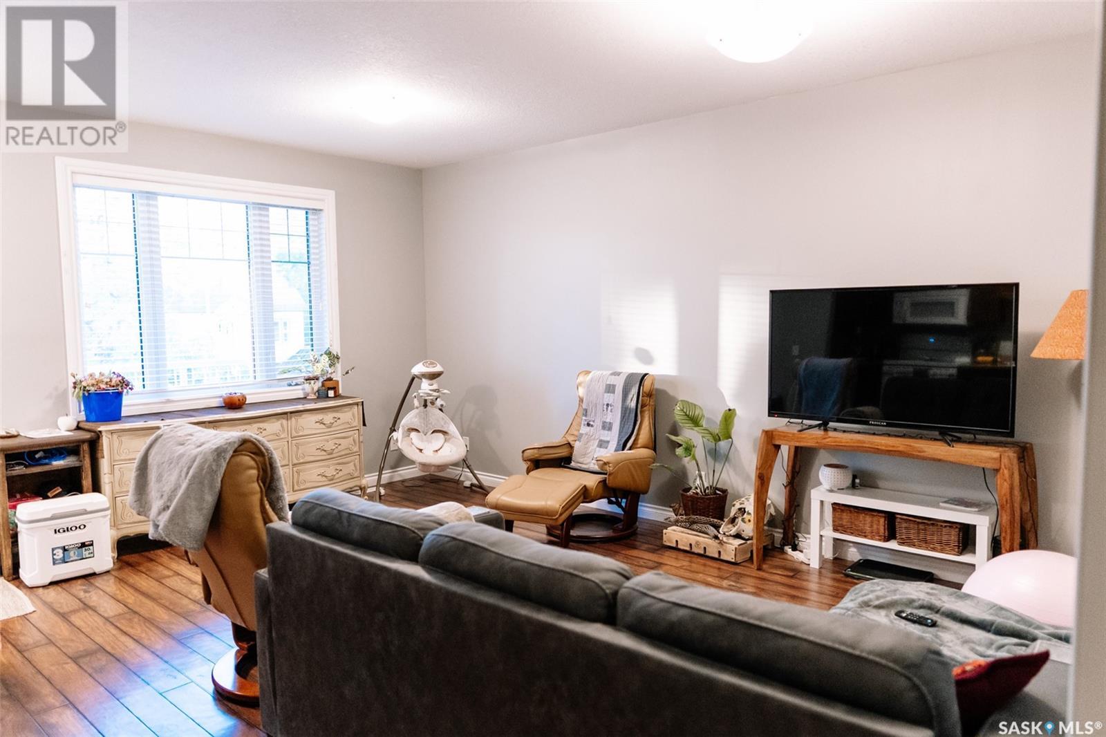 Photo 3 of 2710 Francis Street, Regina SK