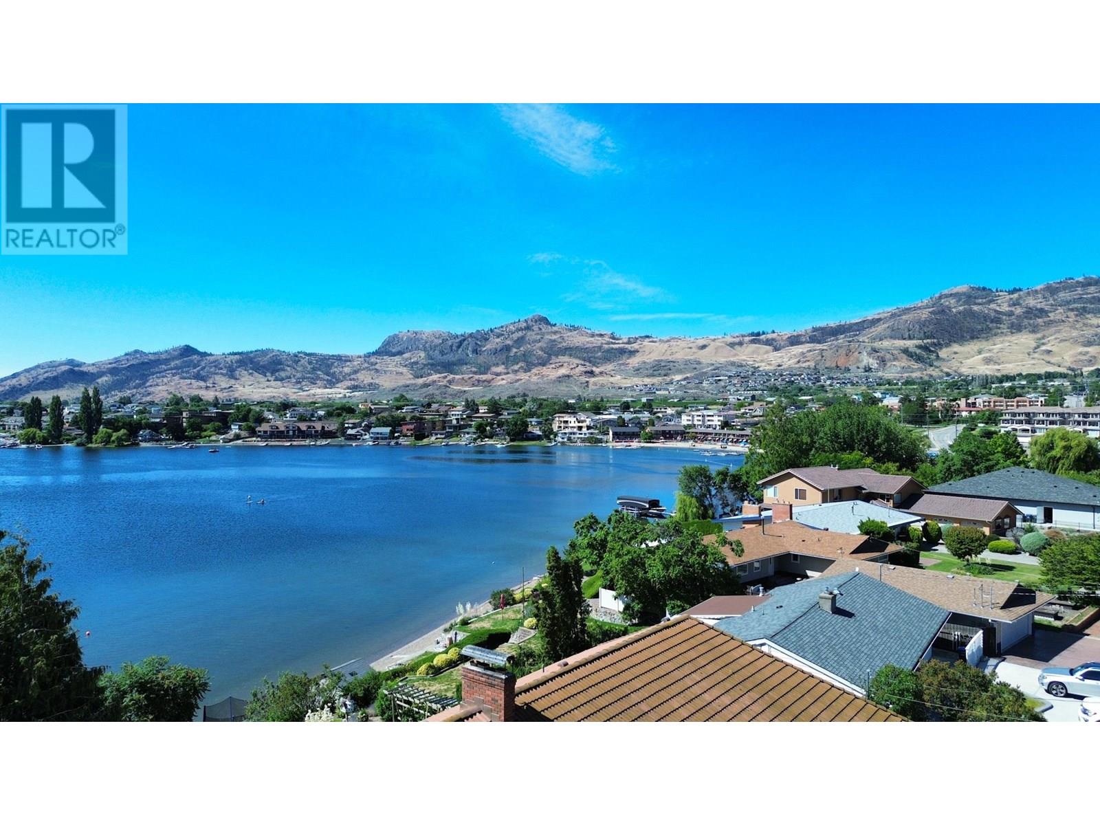 8503 Kingfisher Drive, Osoyoos