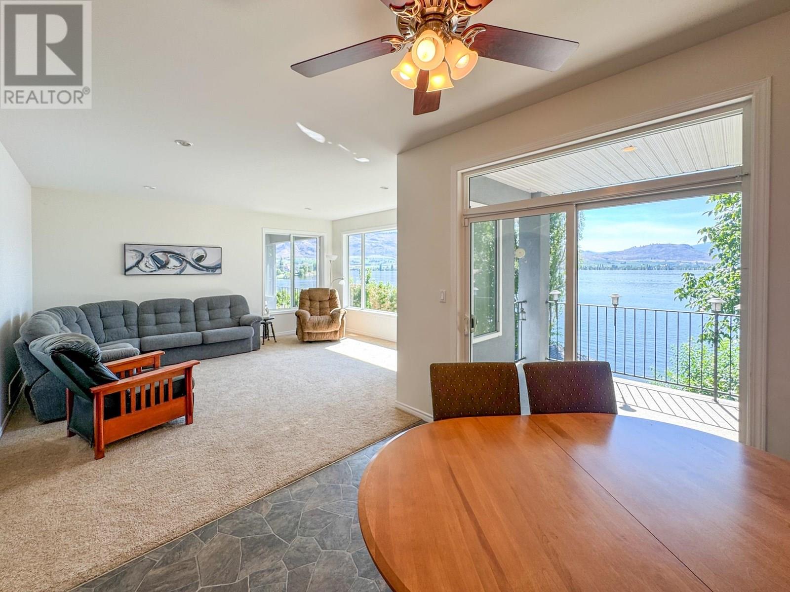 8503 Kingfisher Drive, Osoyoos