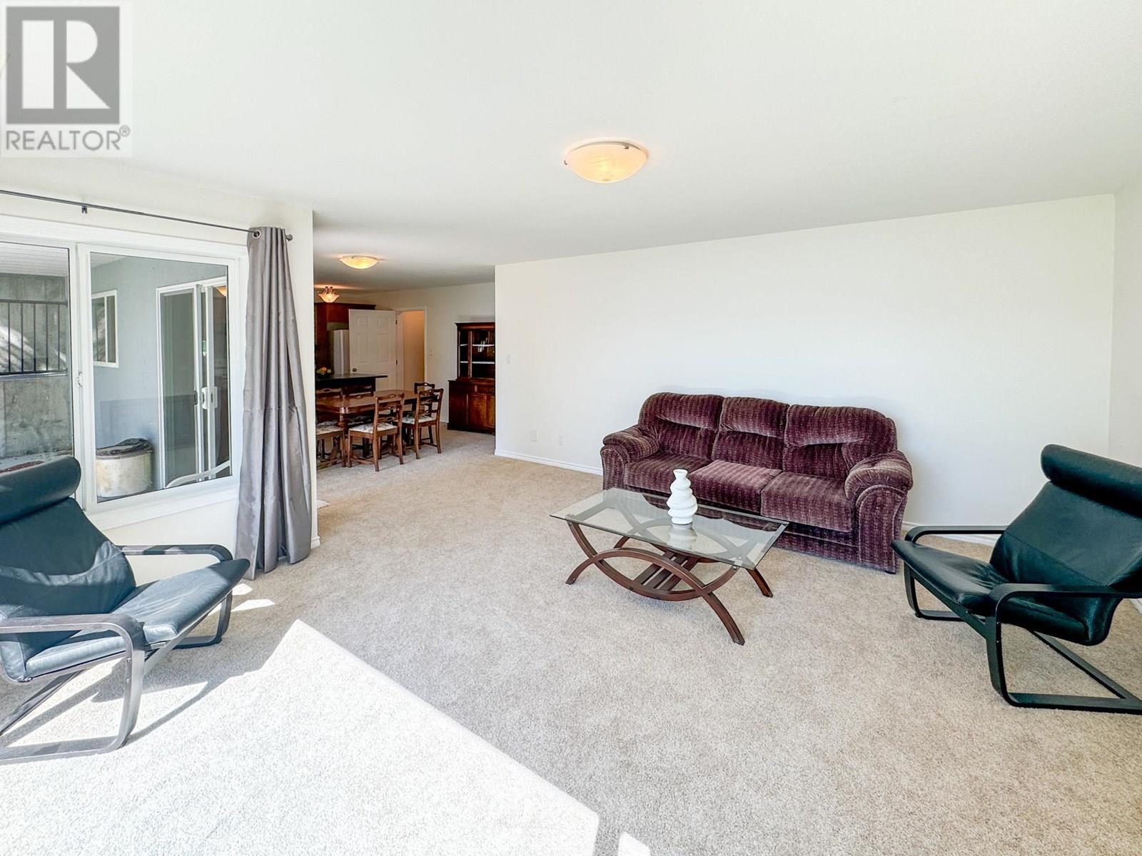 8503 Kingfisher Drive, Osoyoos