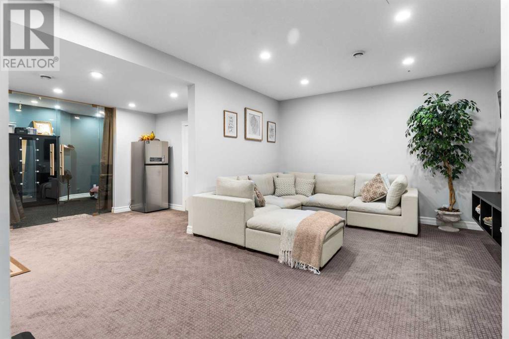 Photo 35 of 409 Kinniburgh Boulevard, Chestermere AB