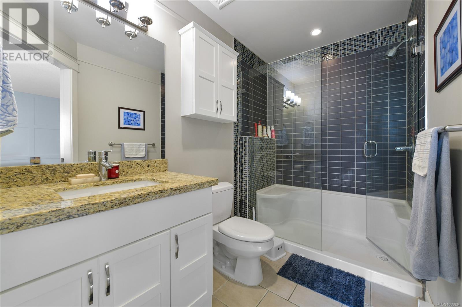 111 785 Station Ave, Langford