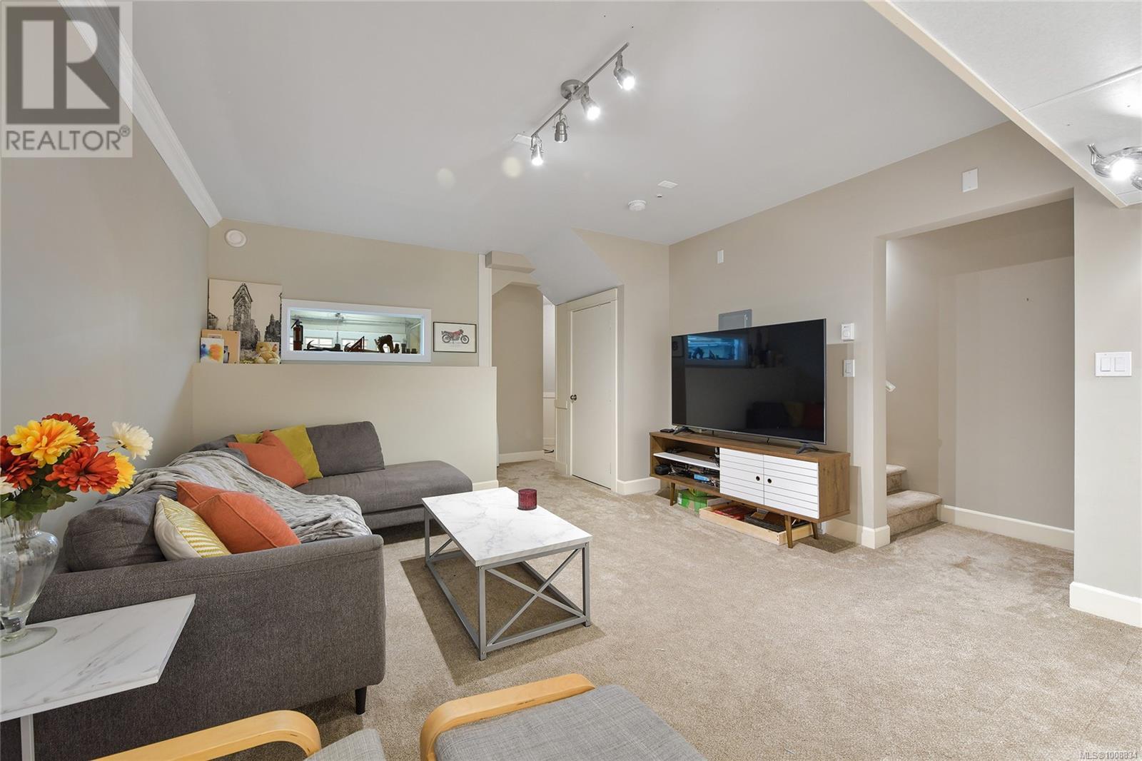111 785 Station Ave, Langford
