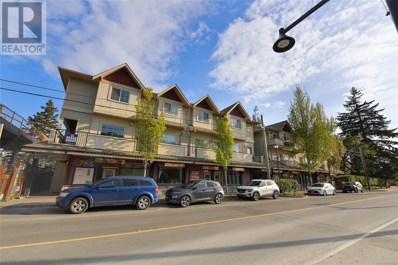 111 785 Station Ave, Langford