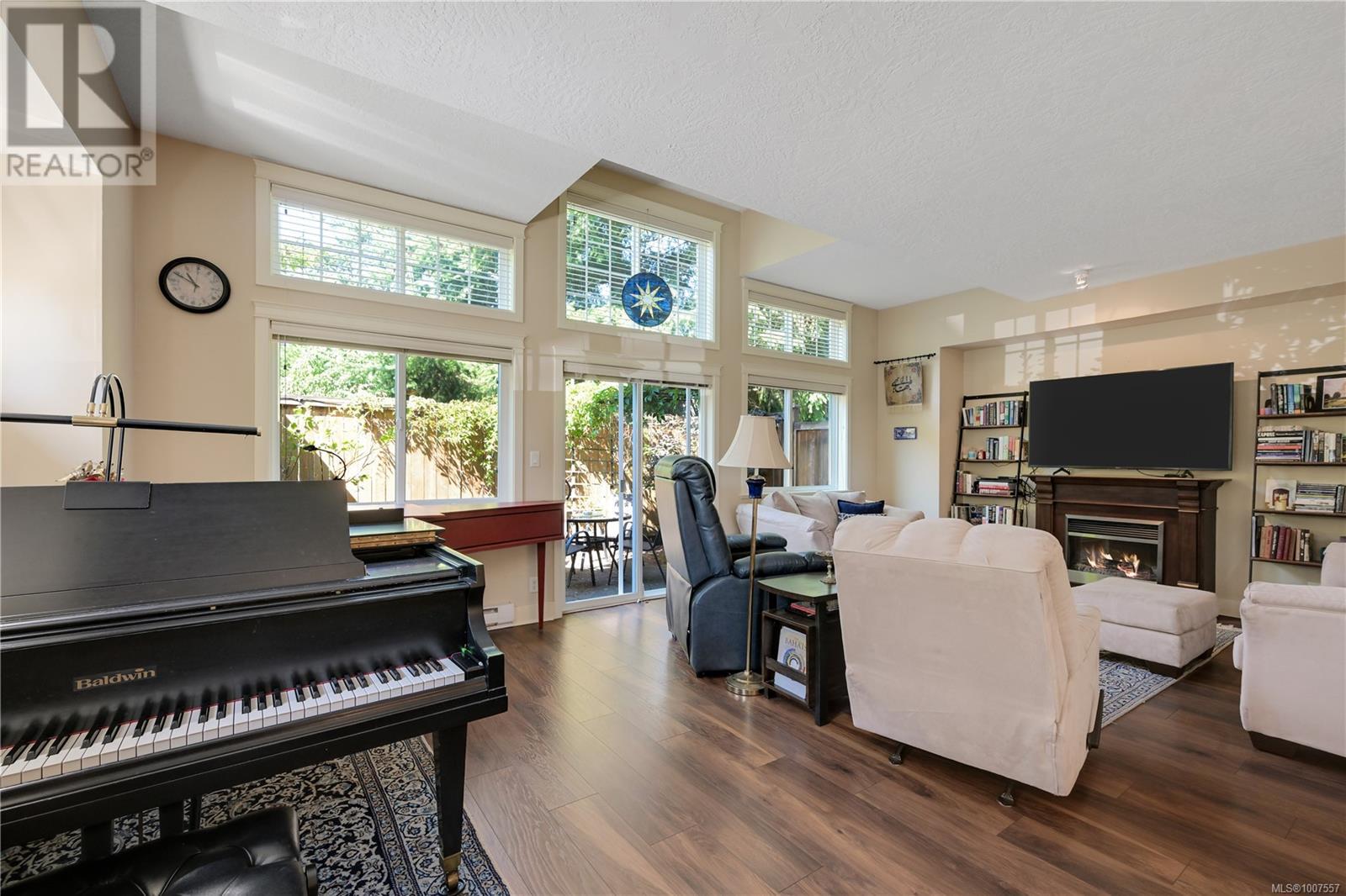A 2220 Sooke Road, Colwood