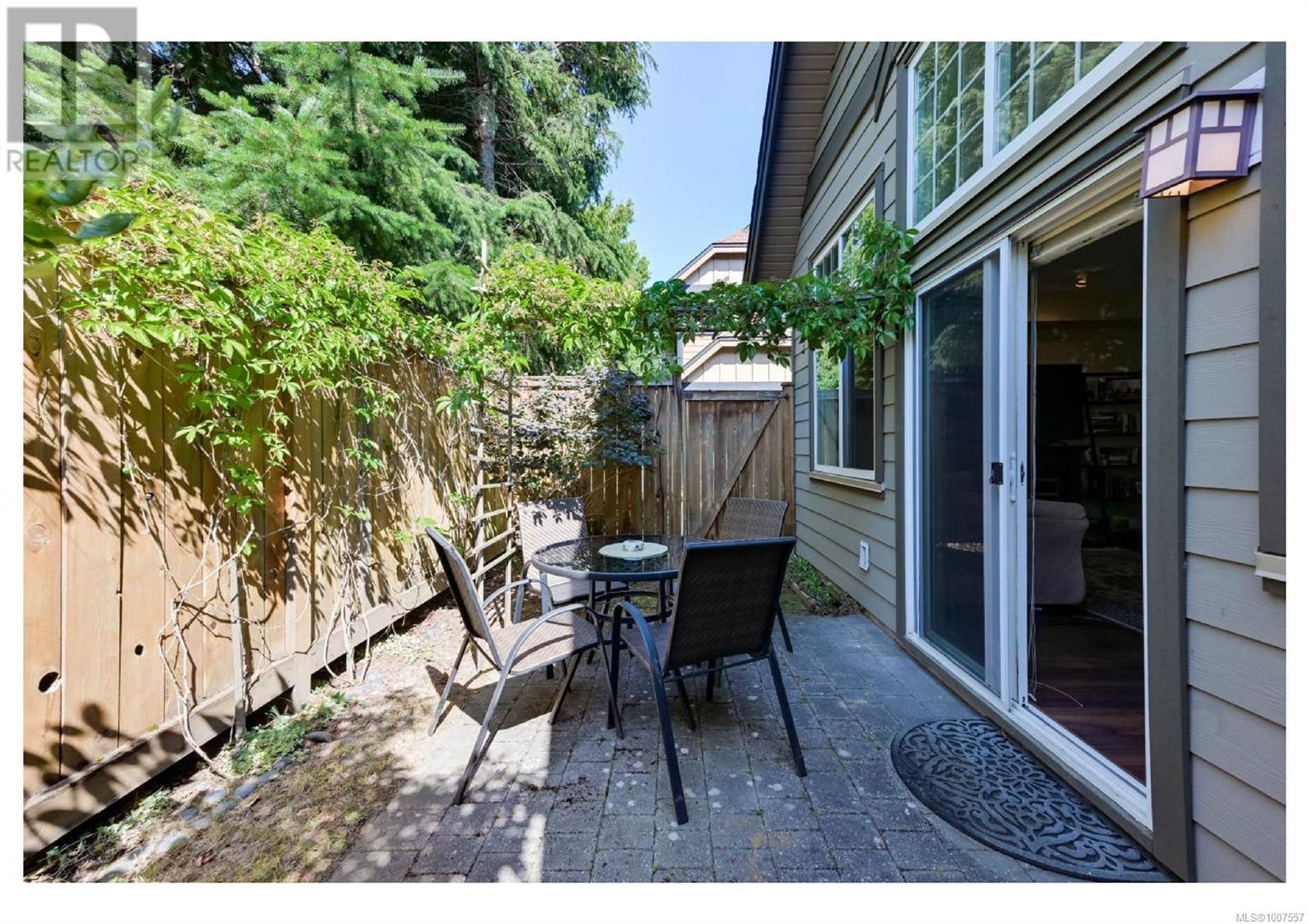 A 2220 Sooke Road, Colwood
