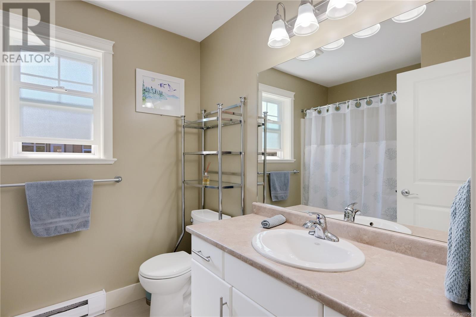 A 2220 Sooke Road, Colwood