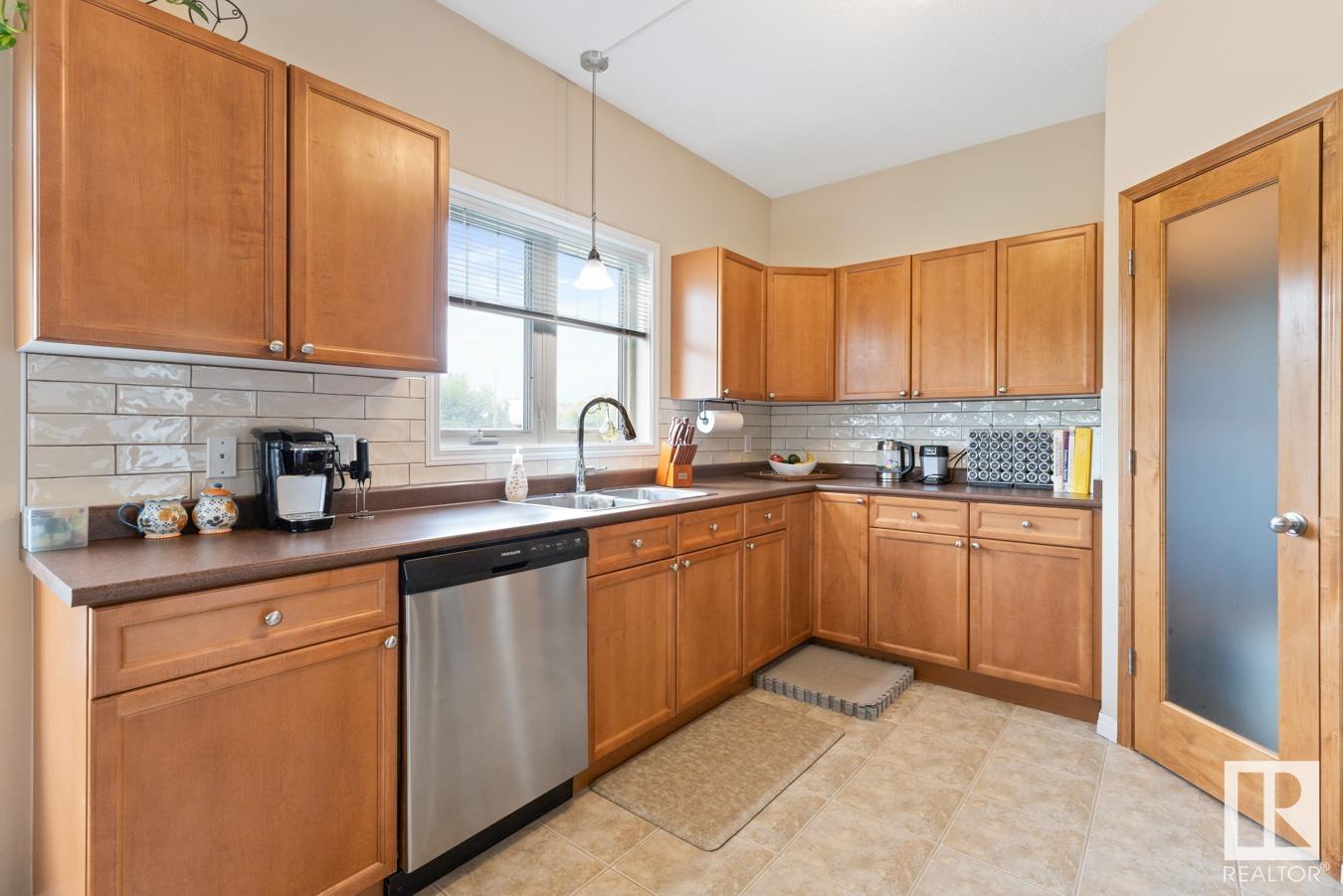 Photo 2 of 202 9905 81 Av Nw, Edmonton AB
