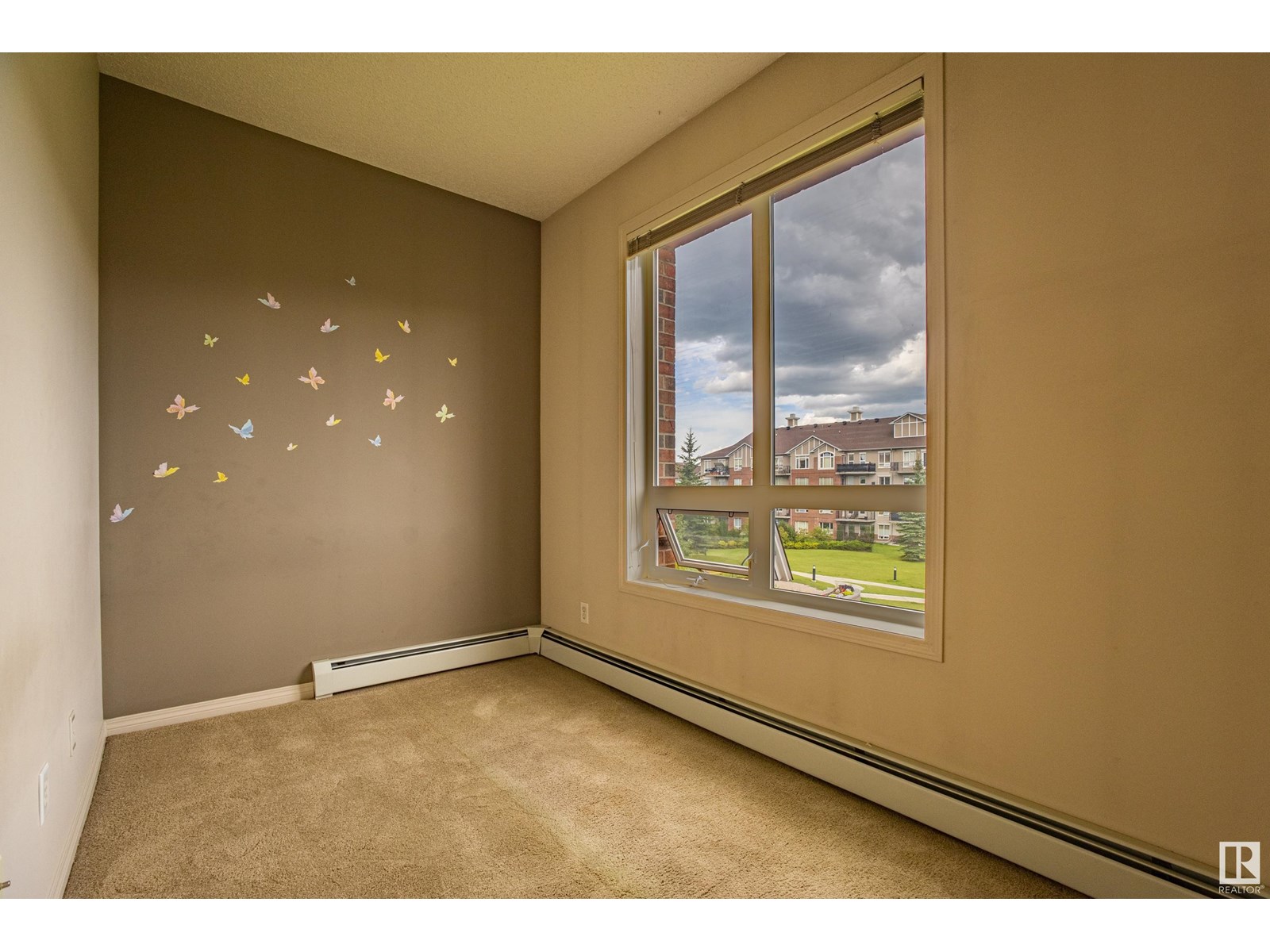 Photo 20 of 319 6315 135 Av Nw, Edmonton AB