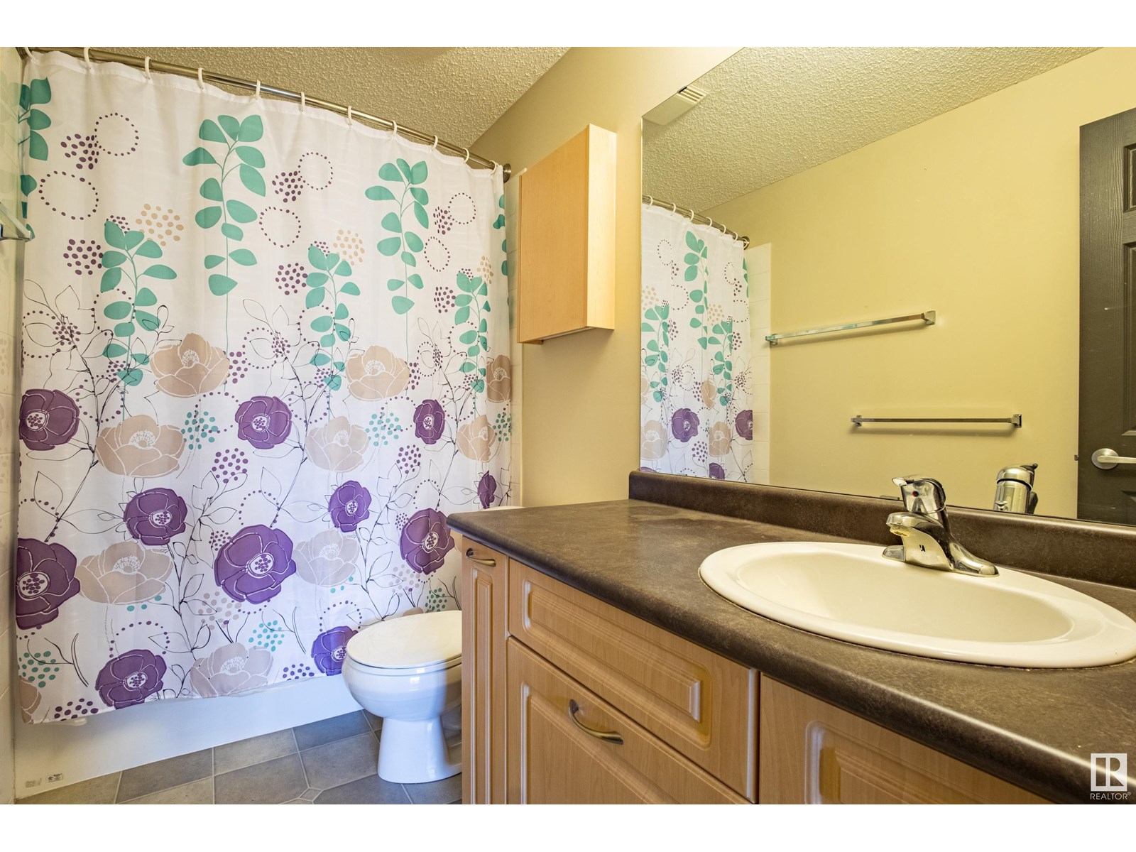 Photo 23 of 319 6315 135 Av Nw, Edmonton AB