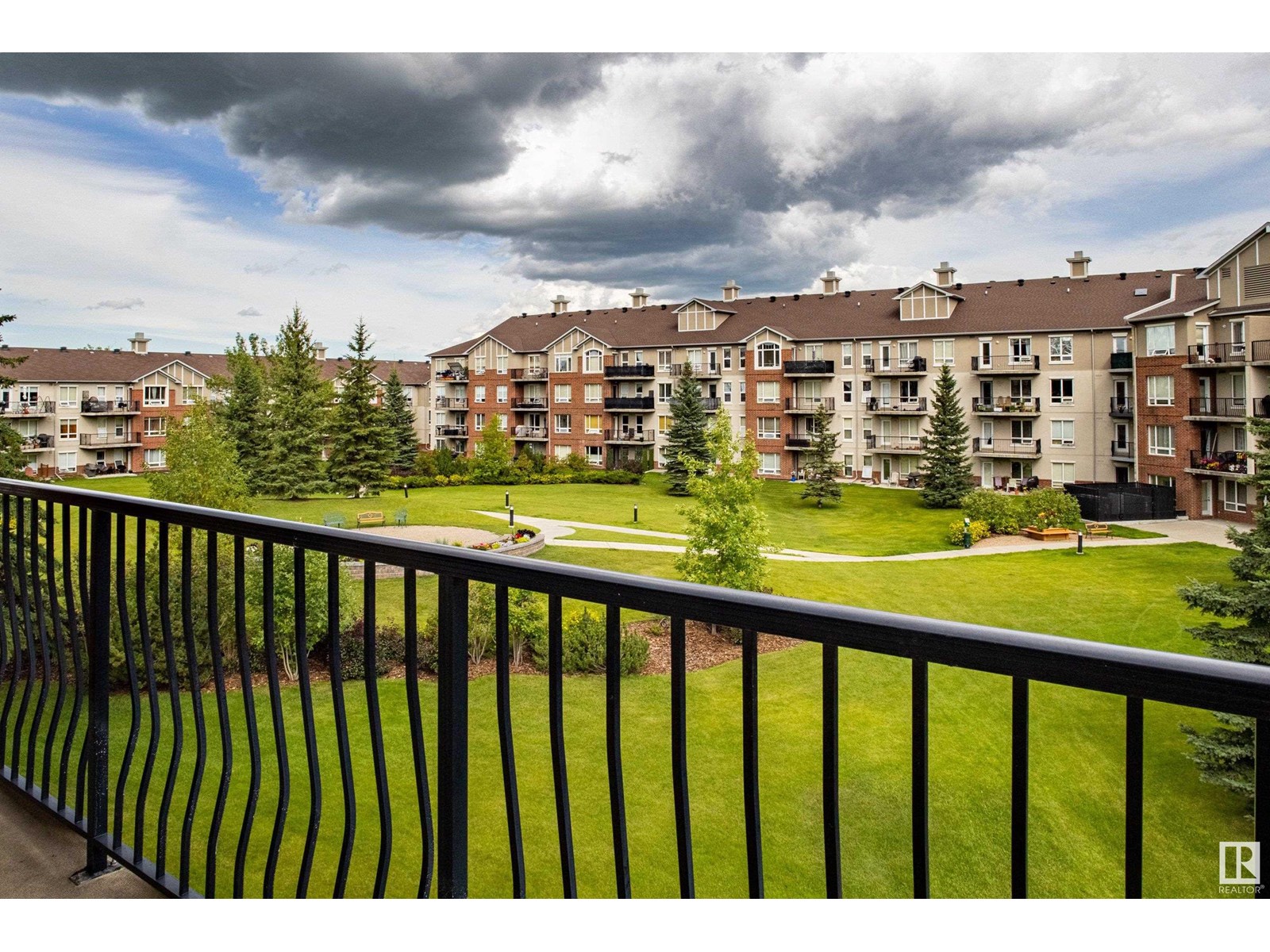 Photo 31 of 319 6315 135 Av Nw, Edmonton AB