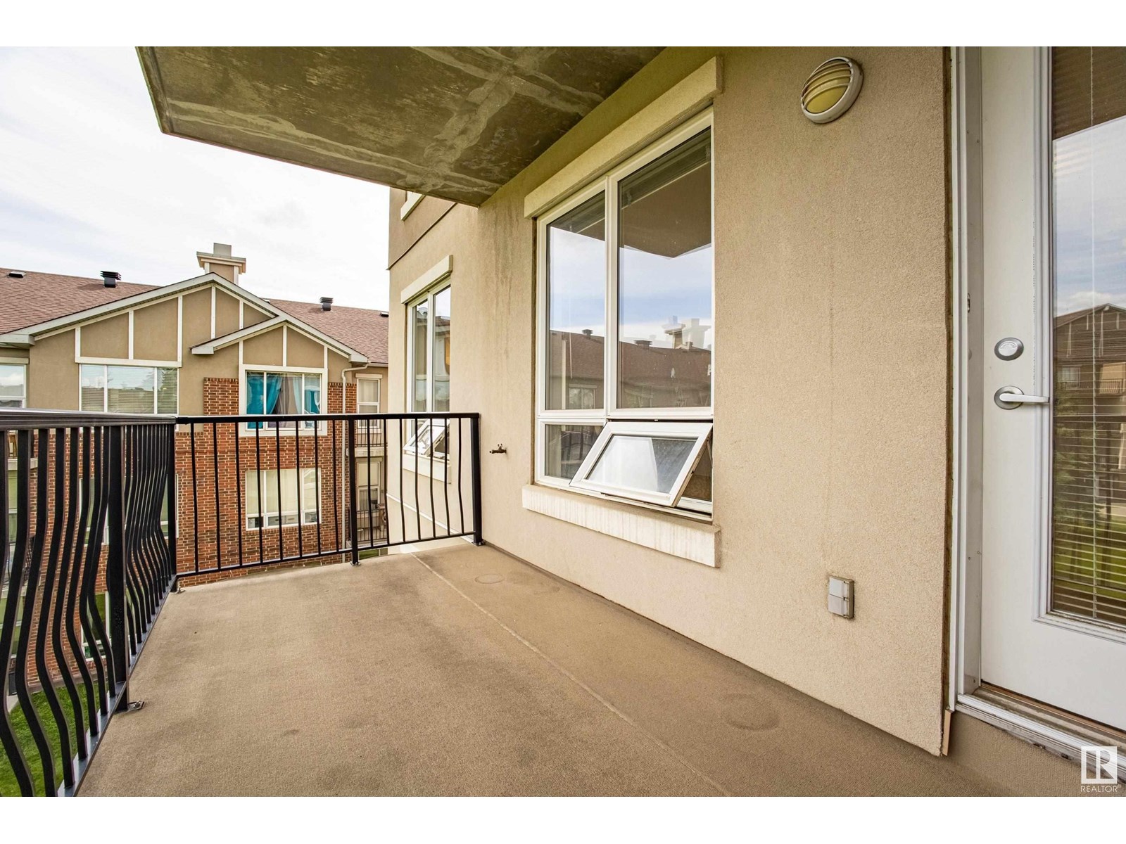 Photo 33 of 319 6315 135 Av Nw, Edmonton AB