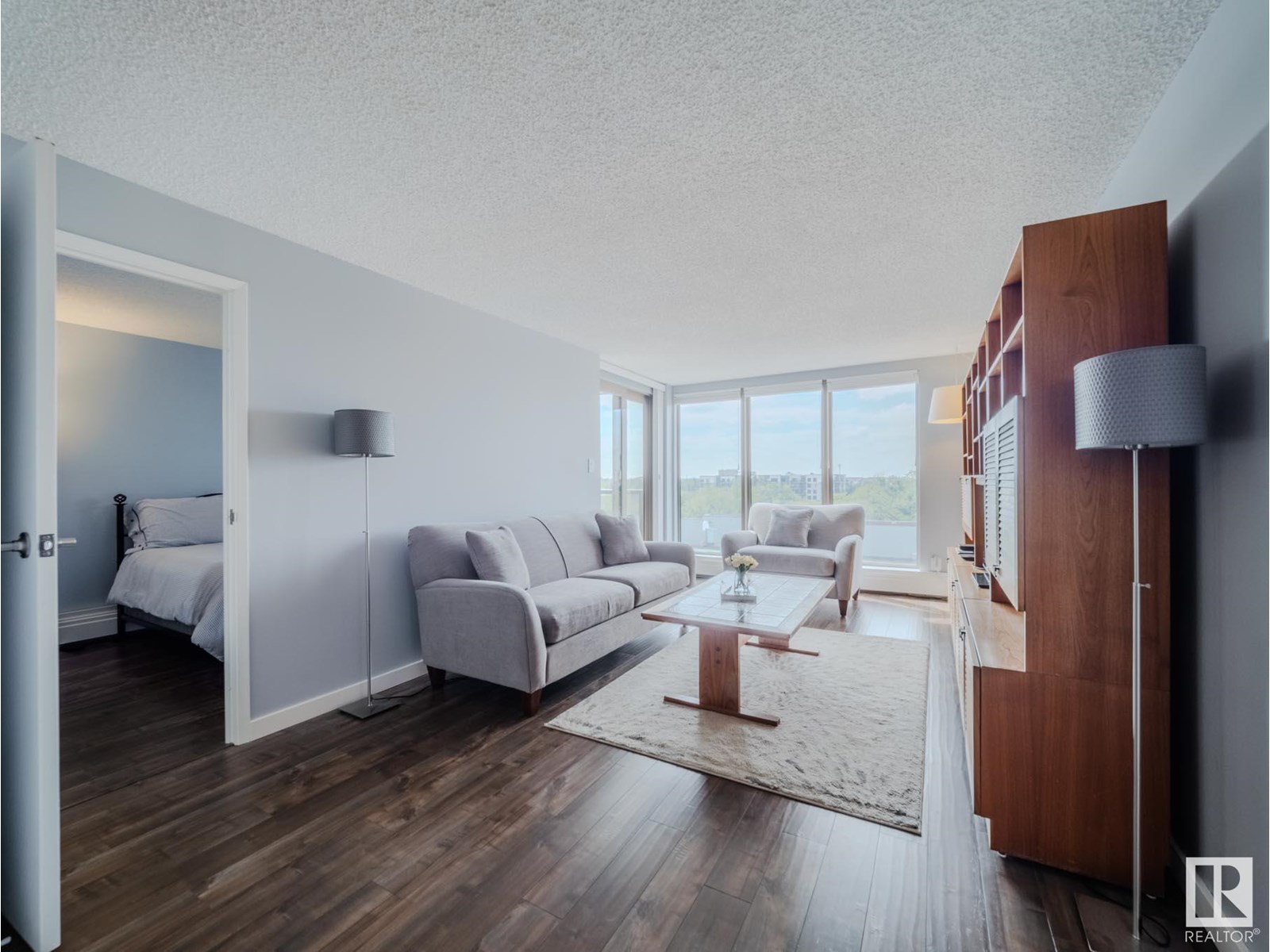 Photo 14 of 600 10149 Saskatchewan Dr Nw, Edmonton AB