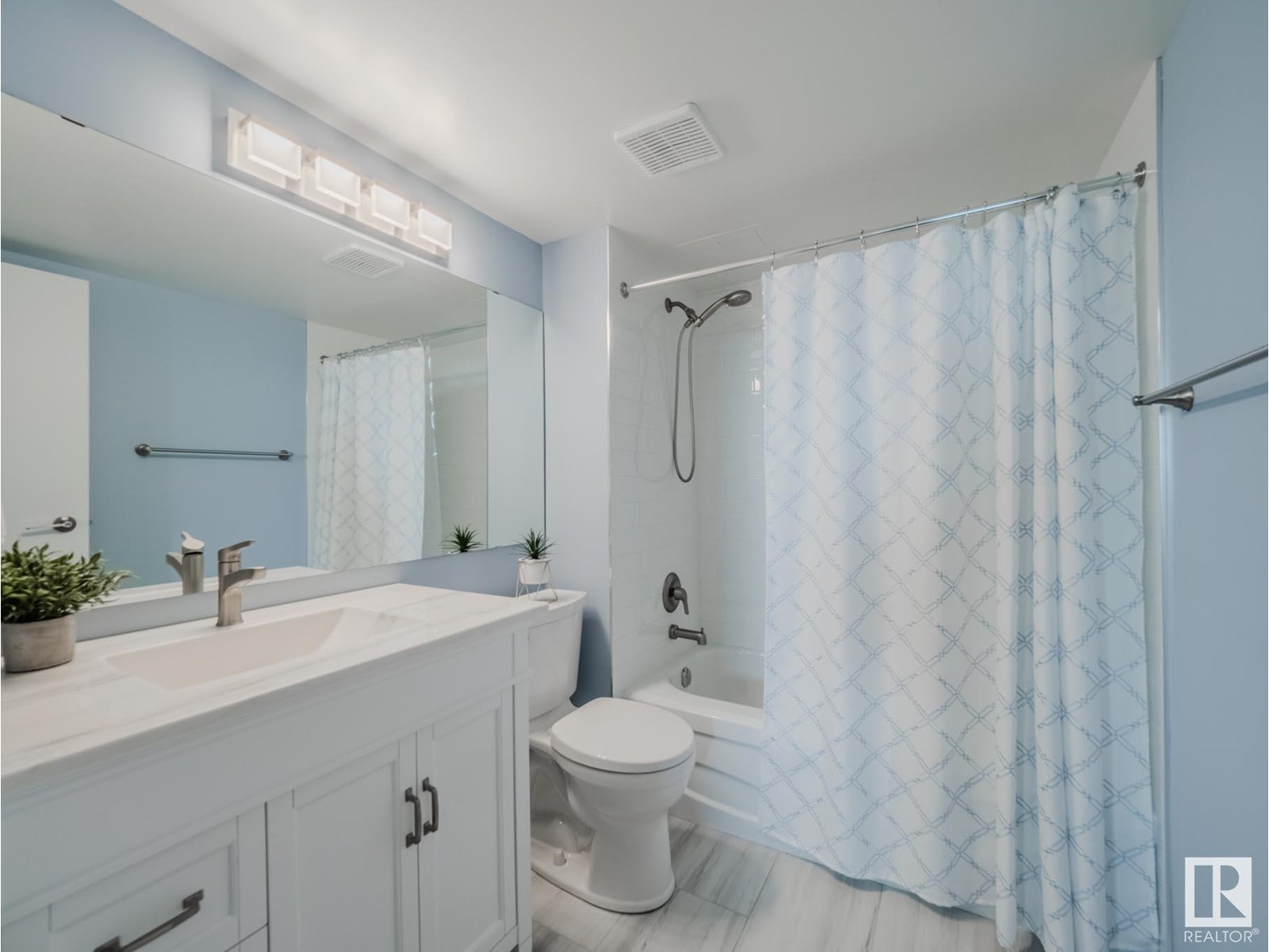 Photo 44 of 600 10149 Saskatchewan Dr Nw, Edmonton AB