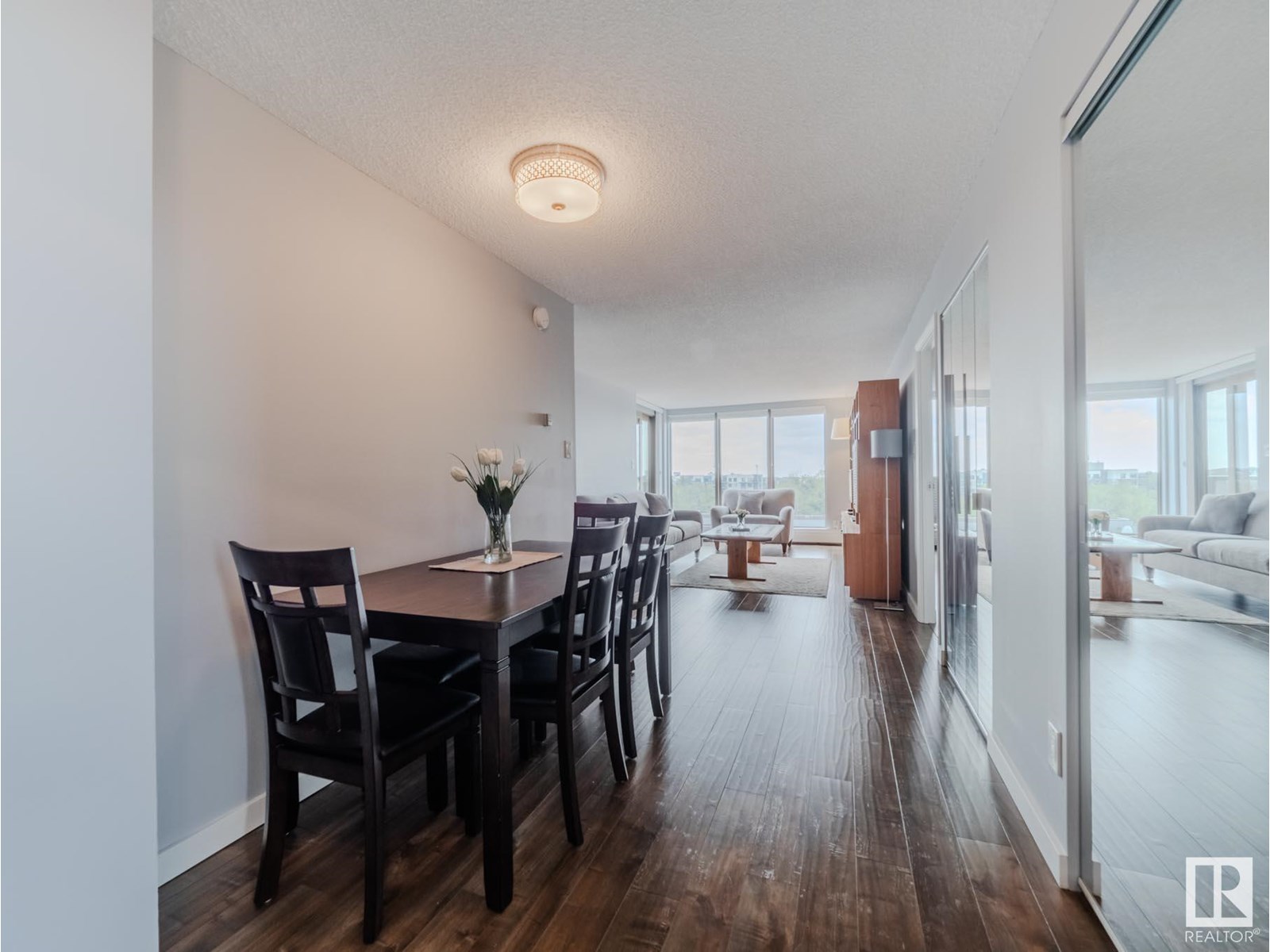 Photo 8 of 600 10149 Saskatchewan Dr Nw, Edmonton AB