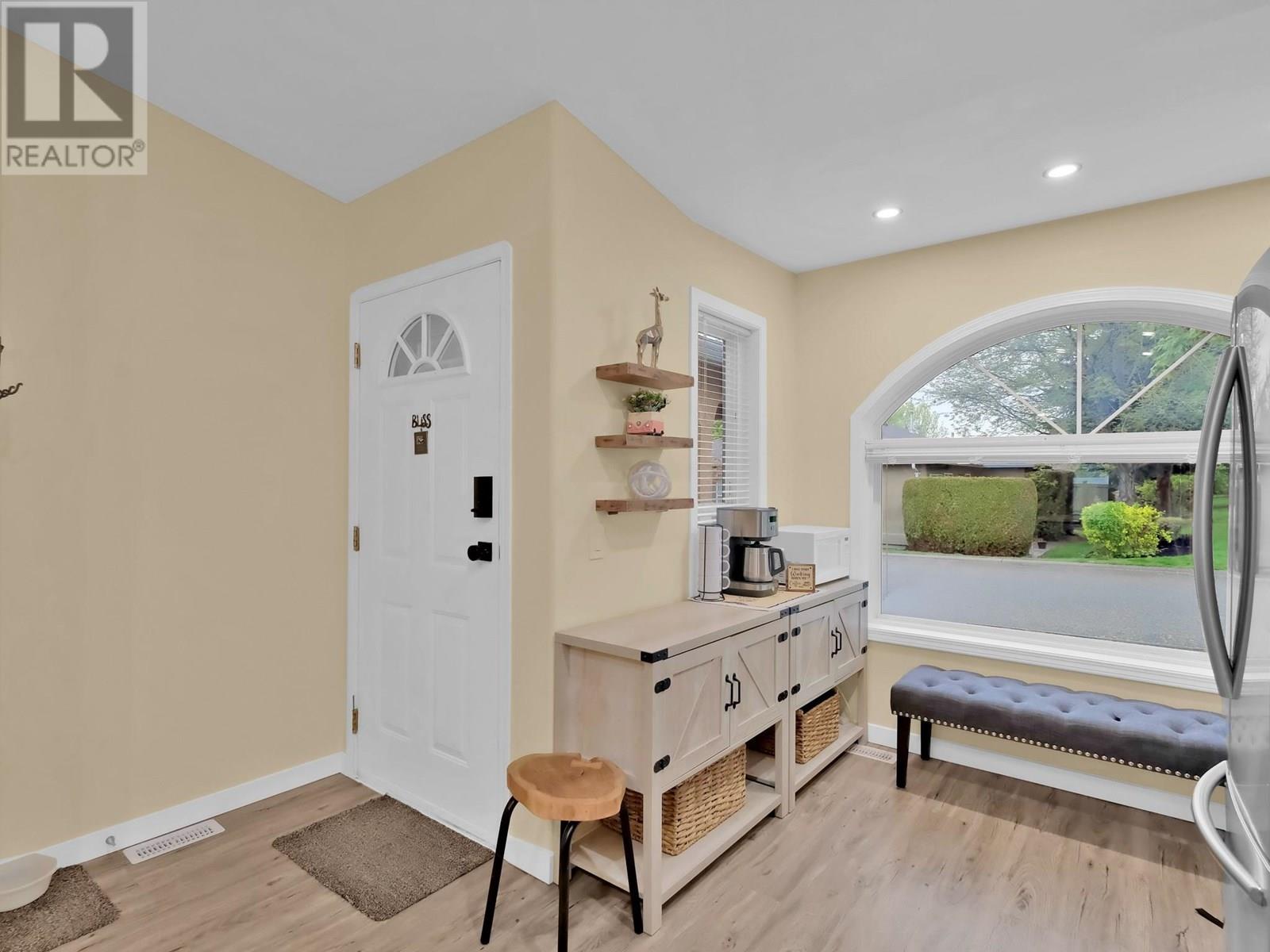 26 2210 Louie Drive, West Kelowna