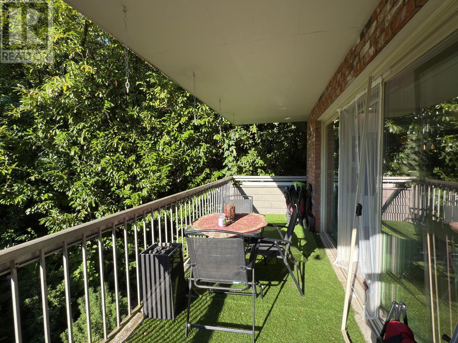 1239 235 KEITH ROAD, West Vancouver