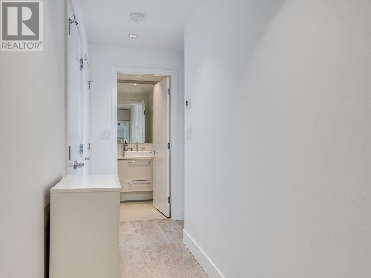Photo 7 of 808 7303 Noble Lane, Burnaby BC