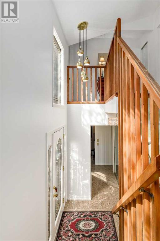 Single Family House for Sale in   Varsity Estates Drive NW Varsity Calgary 